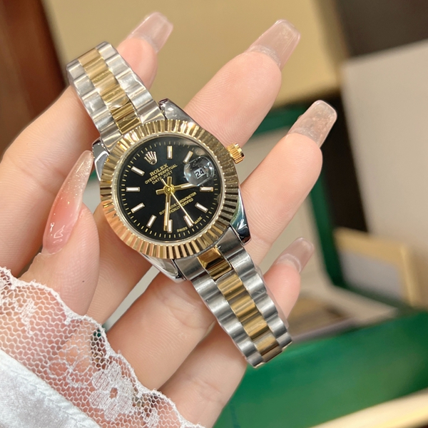 ブランド時計背面デザイン